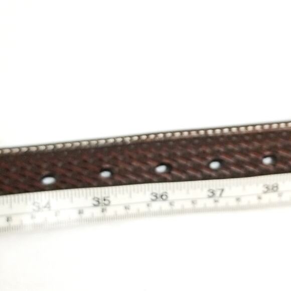 New Cavenders full grain leather star concho western belt 36 main image 9